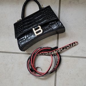 Betsey johnson belt set